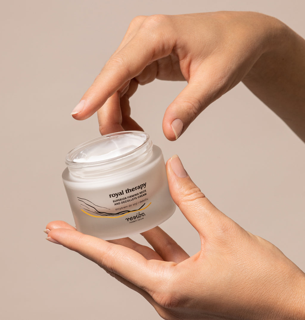 Royal Therapy
crema rassodante superiore per collo e décolleté